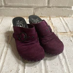Dansko Nadine Kid Suede Plum